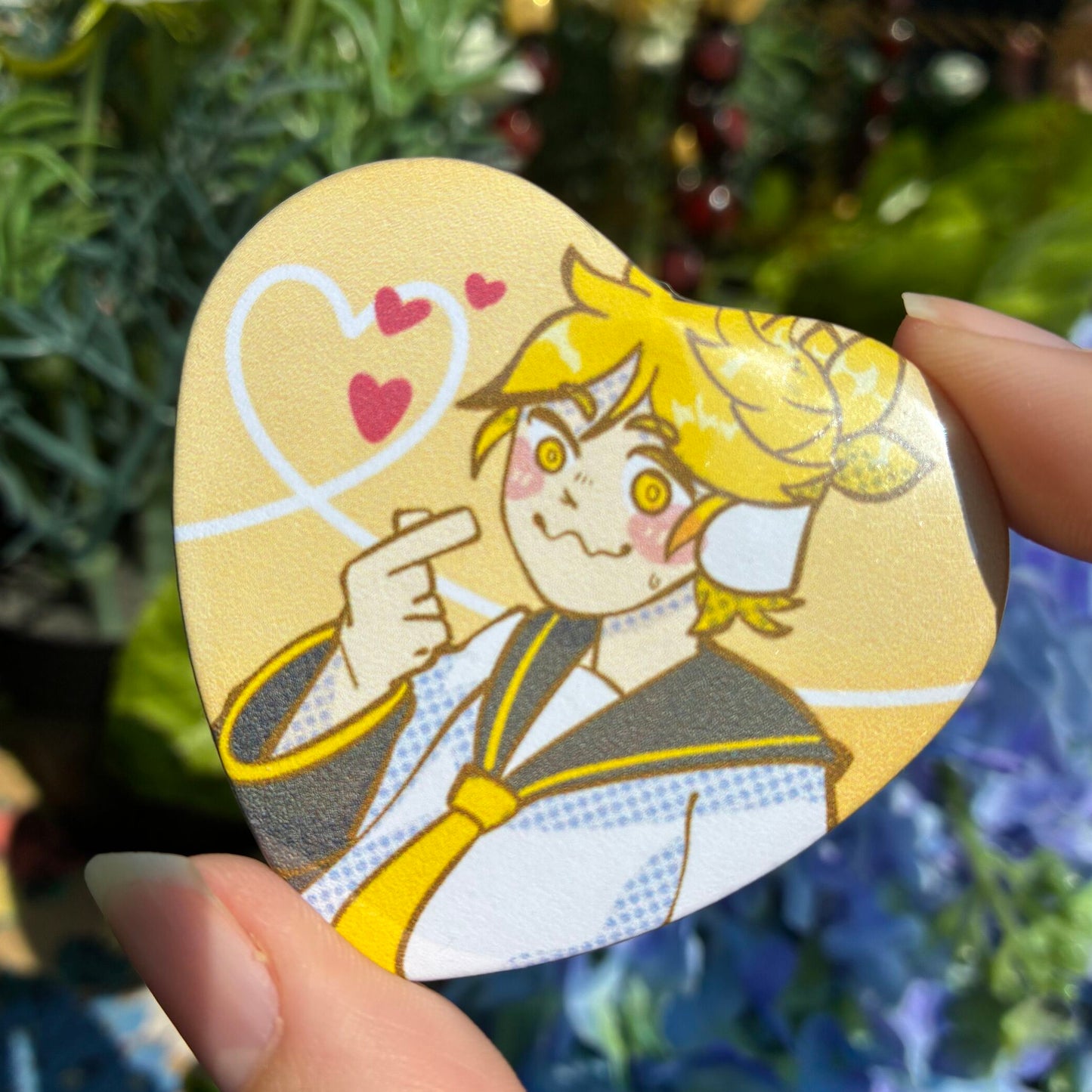 Y2K VTubers Heart Buttons!